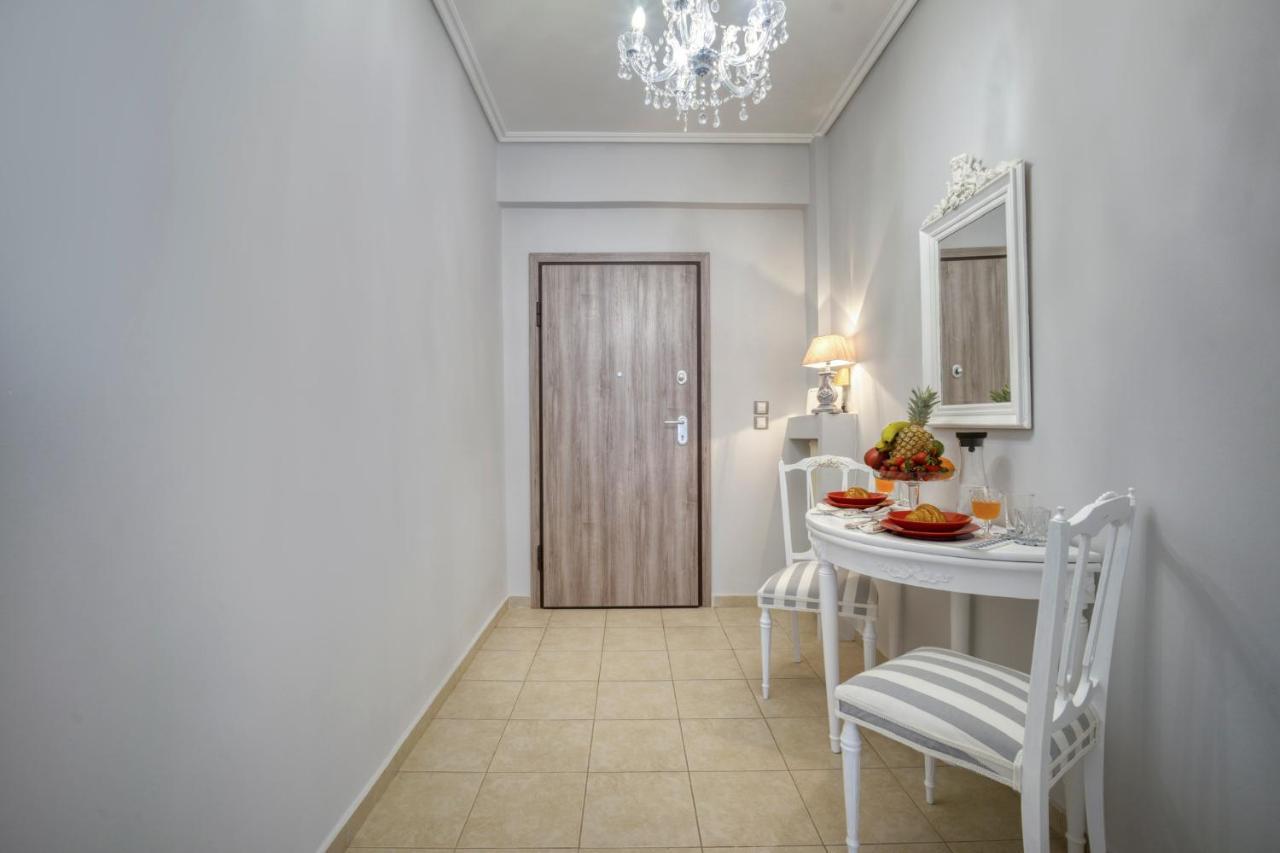 Luxury Apartments Zeas ピレウス エクステリア 写真