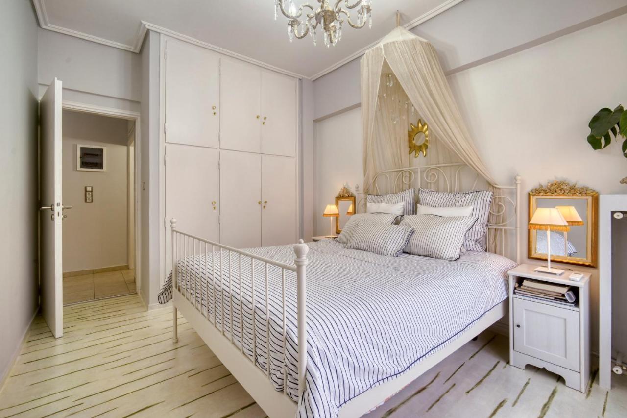 Luxury Apartments Zeas ピレウス エクステリア 写真