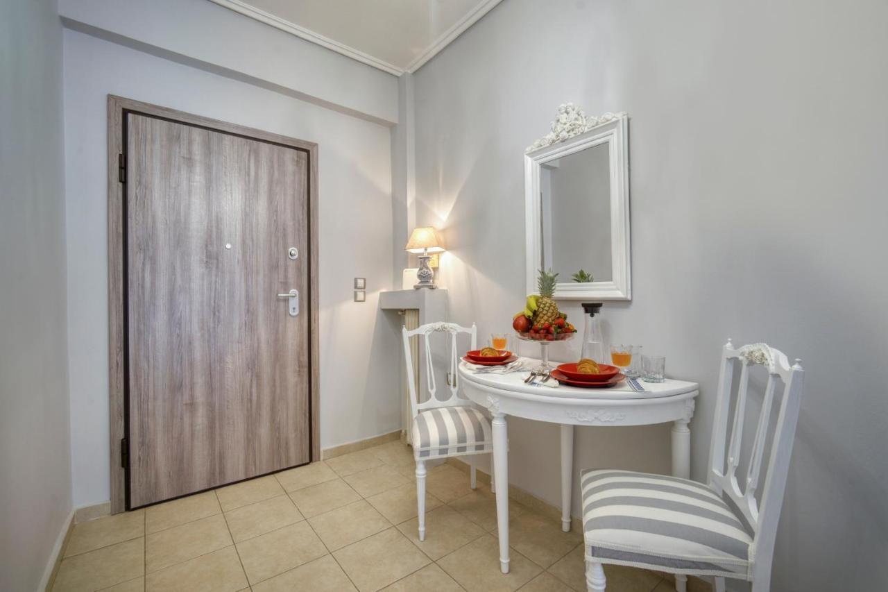 Luxury Apartments Zeas ピレウス エクステリア 写真