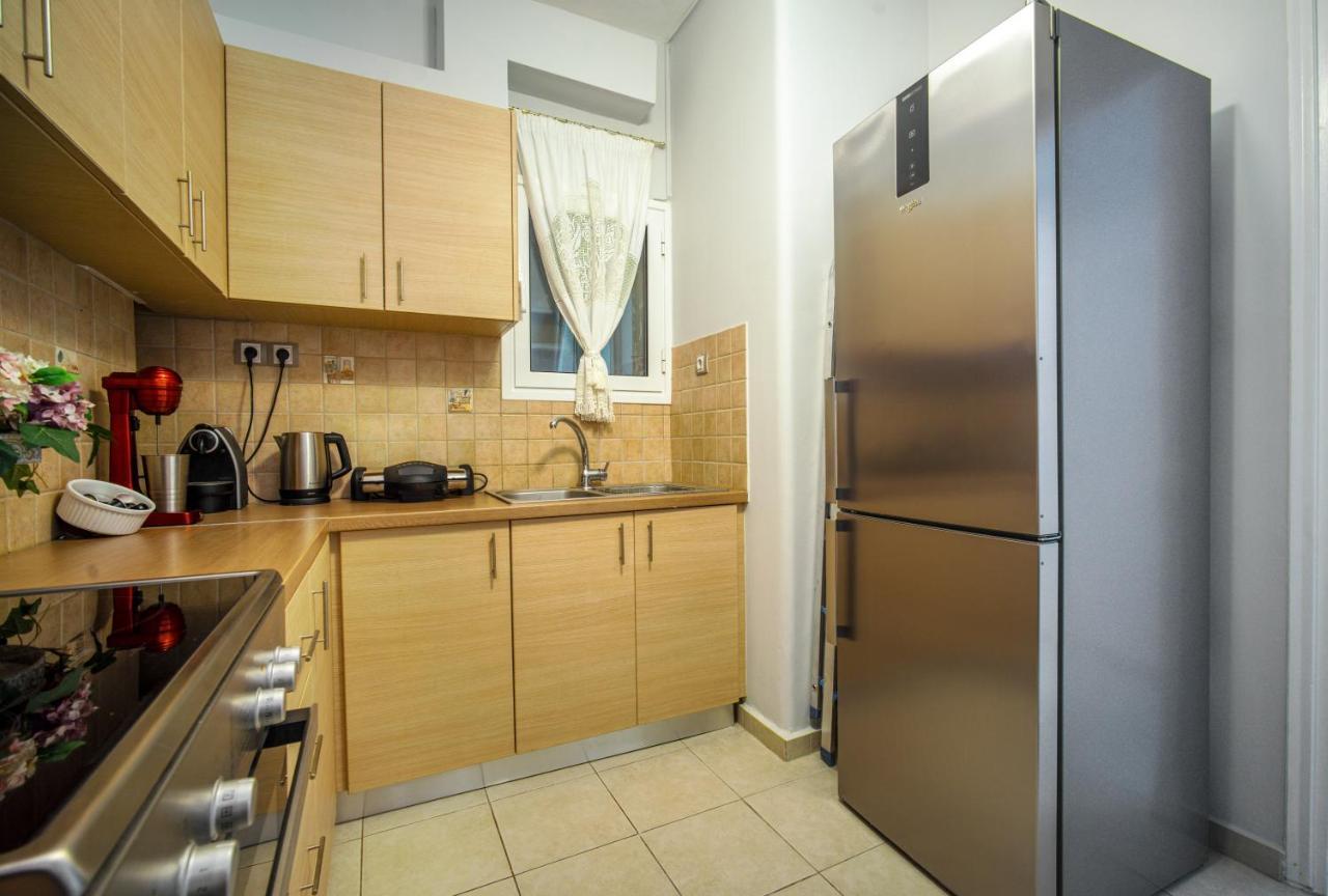 Luxury Apartments Zeas ピレウス エクステリア 写真