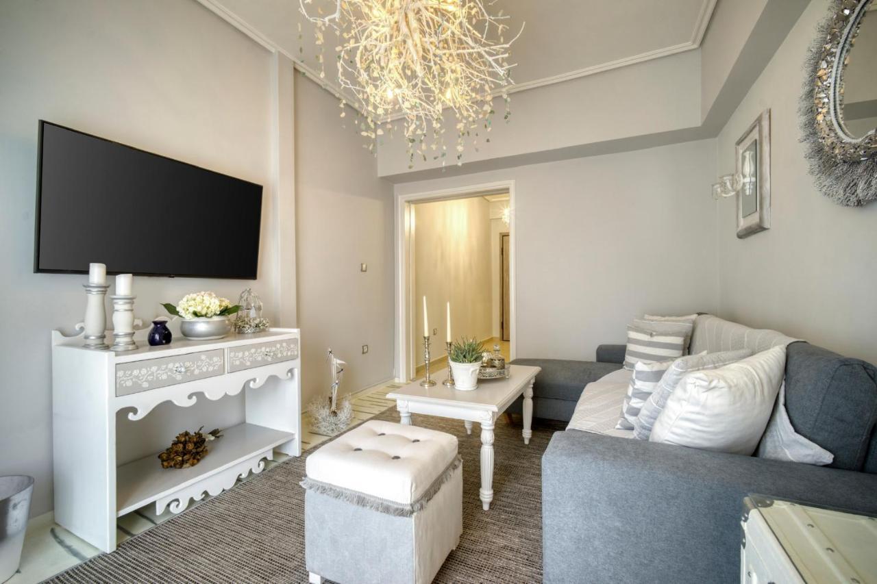 Luxury Apartments Zeas ピレウス エクステリア 写真
