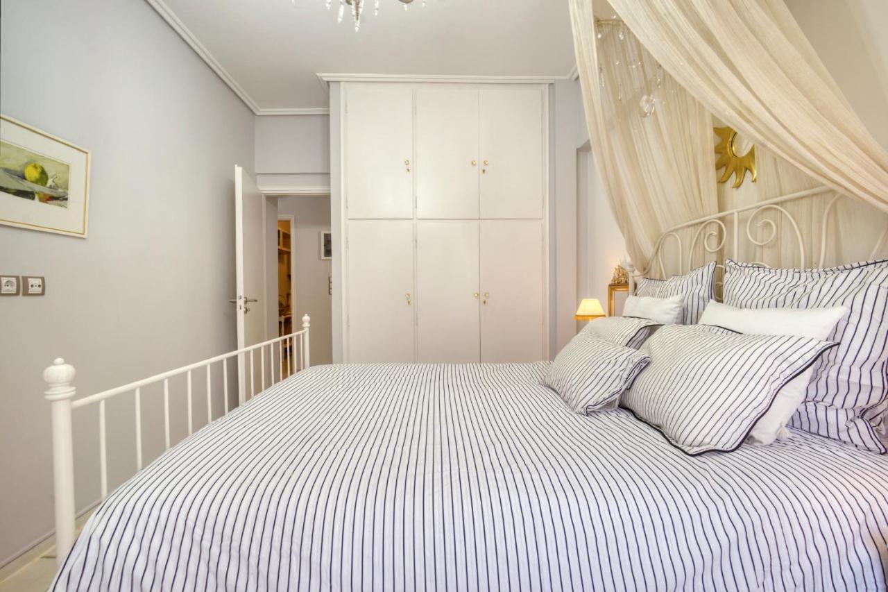 Luxury Apartments Zeas ピレウス エクステリア 写真