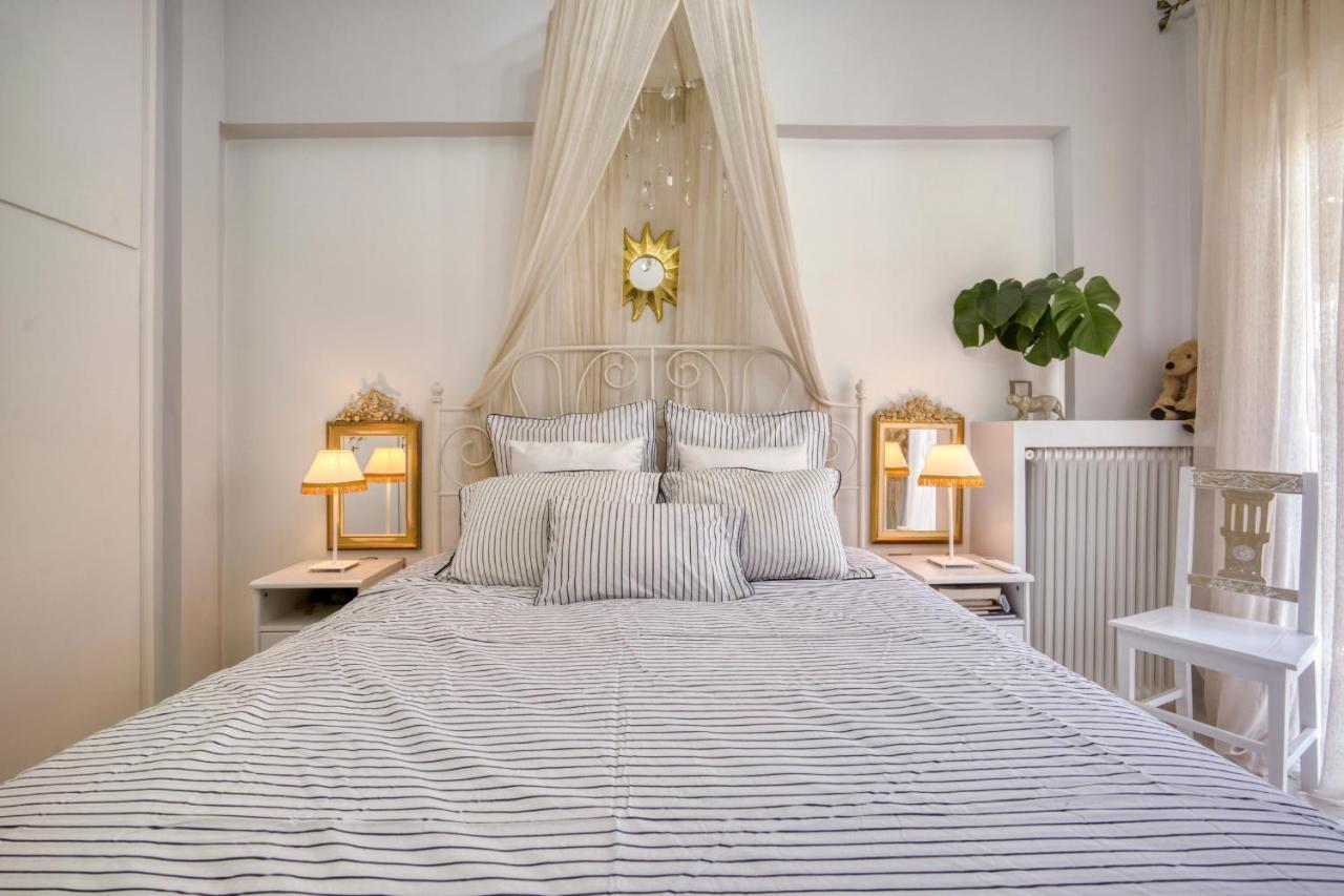 Luxury Apartments Zeas ピレウス エクステリア 写真