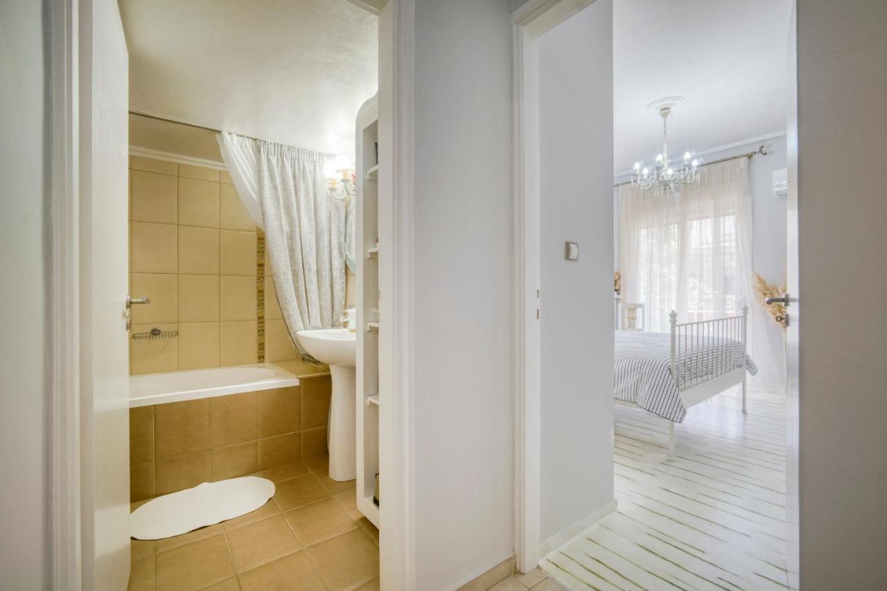 Luxury Apartments Zeas ピレウス エクステリア 写真